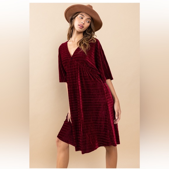 09 Boho Fabulous Textured Velvet Dress - Picture 4 of 4